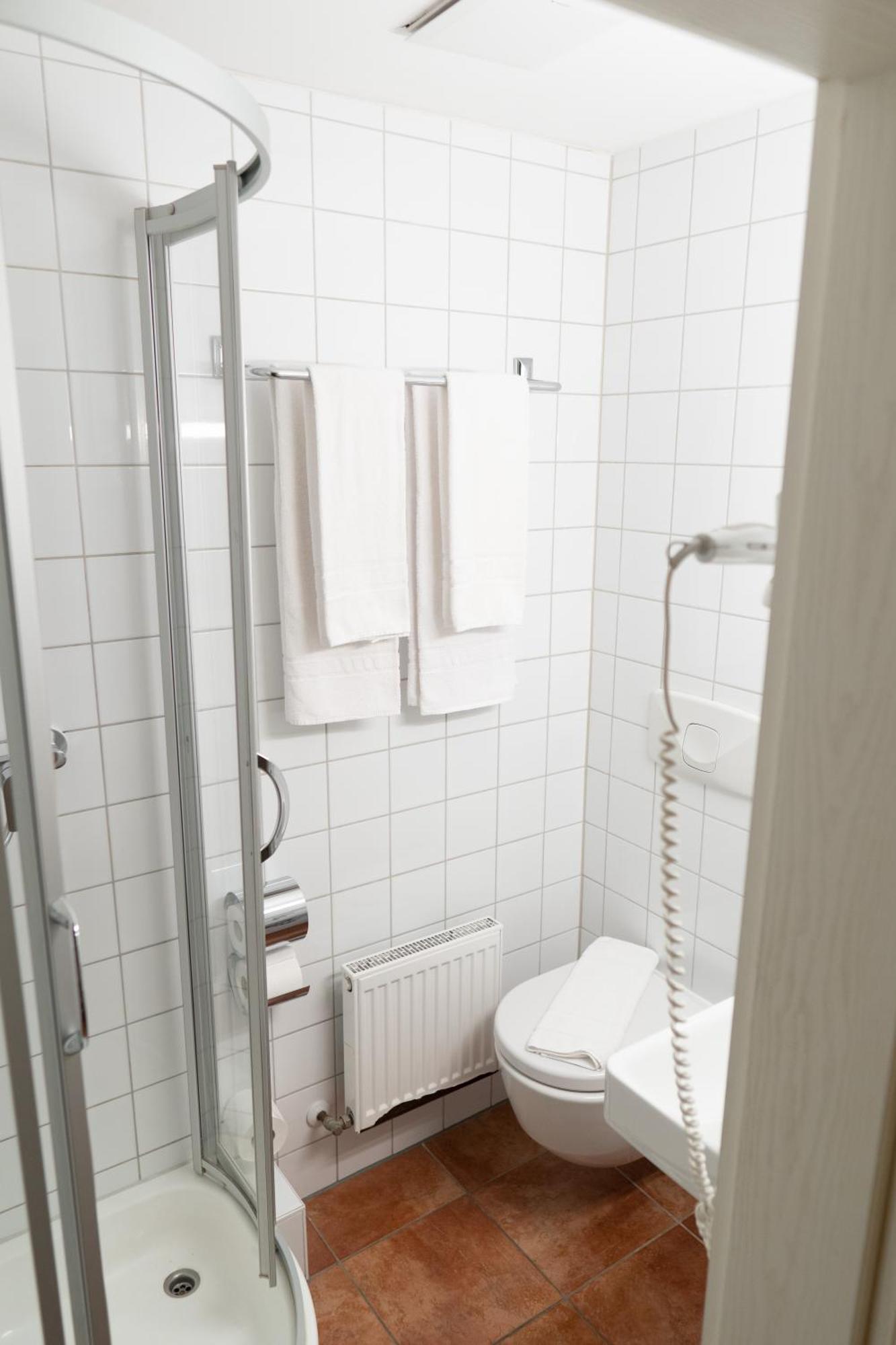 Hotel Restaurant Taverna Eching  Zewnętrze zdjęcie