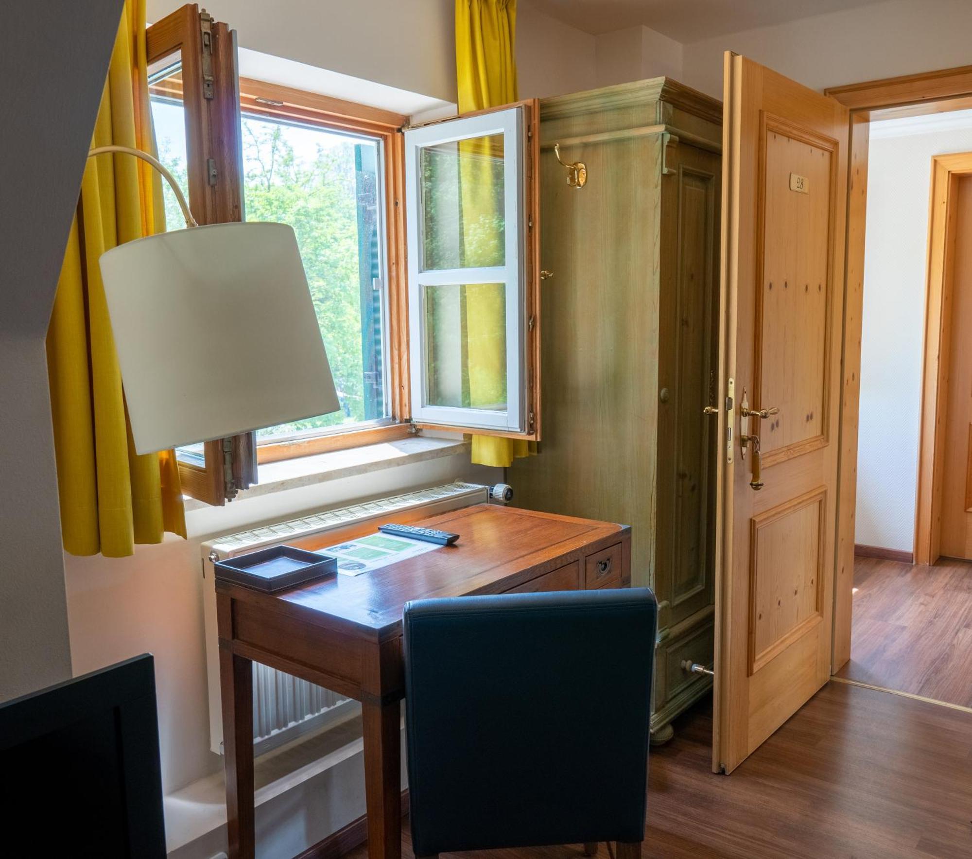 Hotel Restaurant Taverna Eching  Zewnętrze zdjęcie