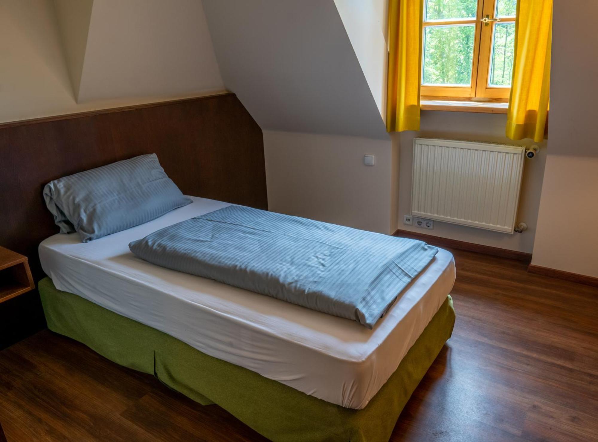 Hotel Restaurant Taverna Eching  Zewnętrze zdjęcie