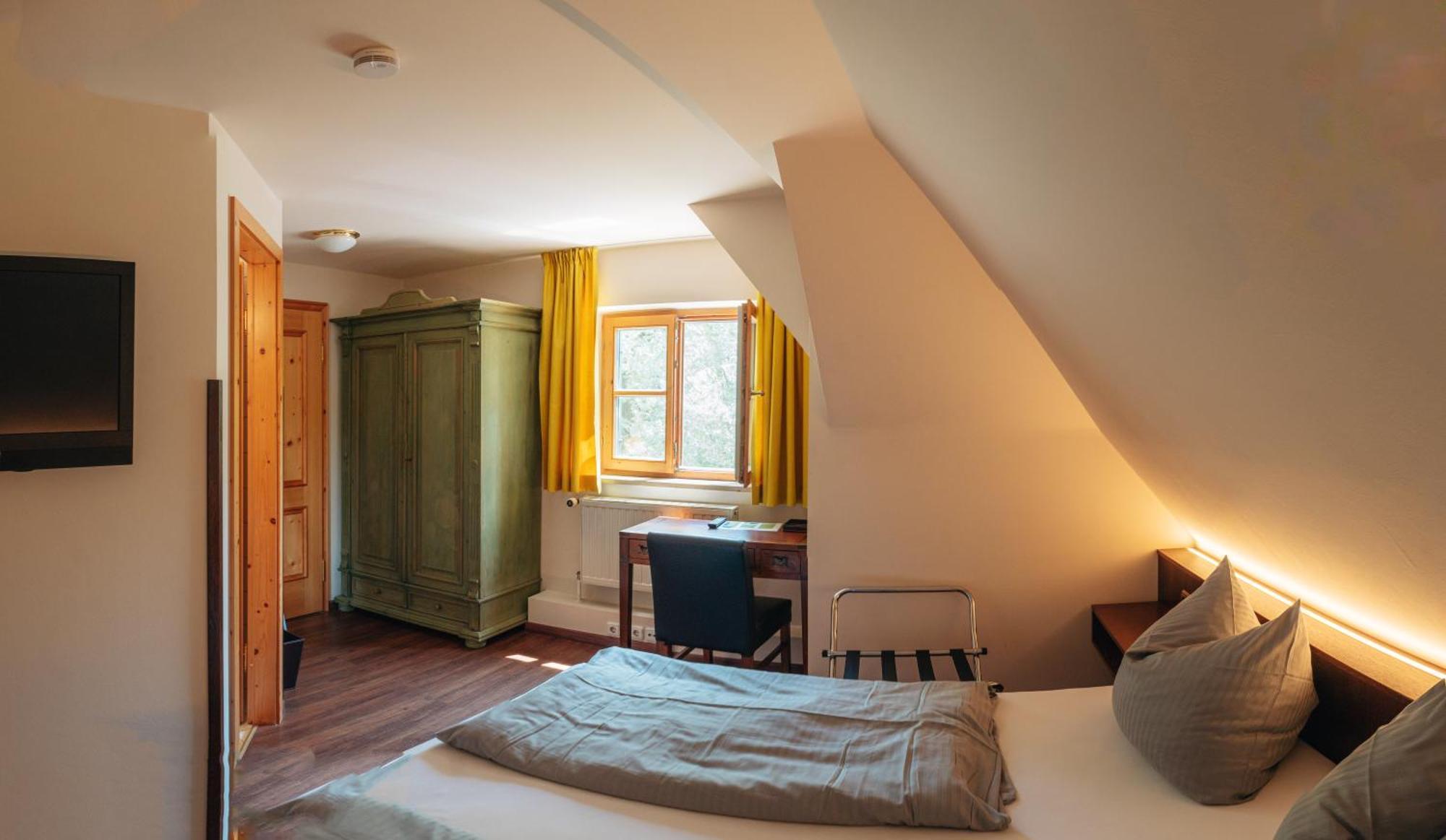 Hotel Restaurant Taverna Eching  Zewnętrze zdjęcie